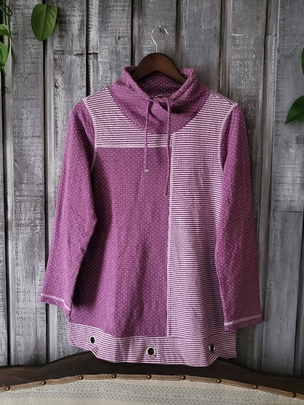 Plum Polka Dot Pullover M